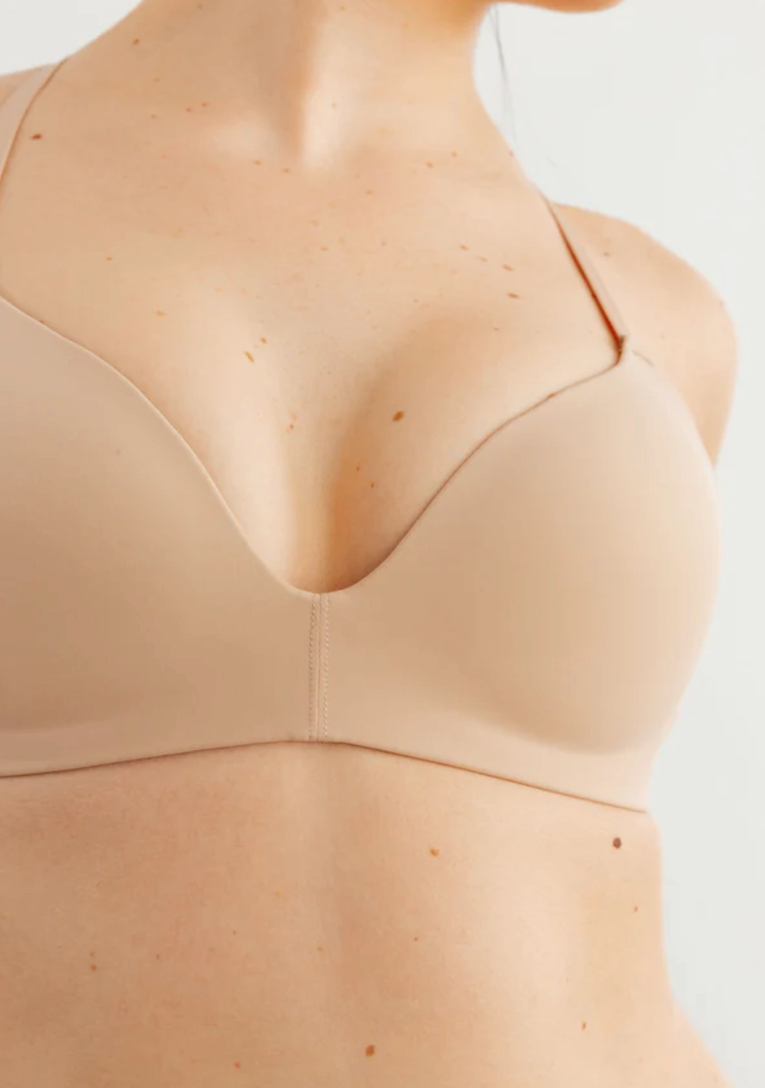 Blush No-Show Lightly Lined Wireless Bra