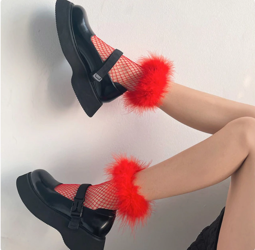Fishnet & Feather Ankle Socks