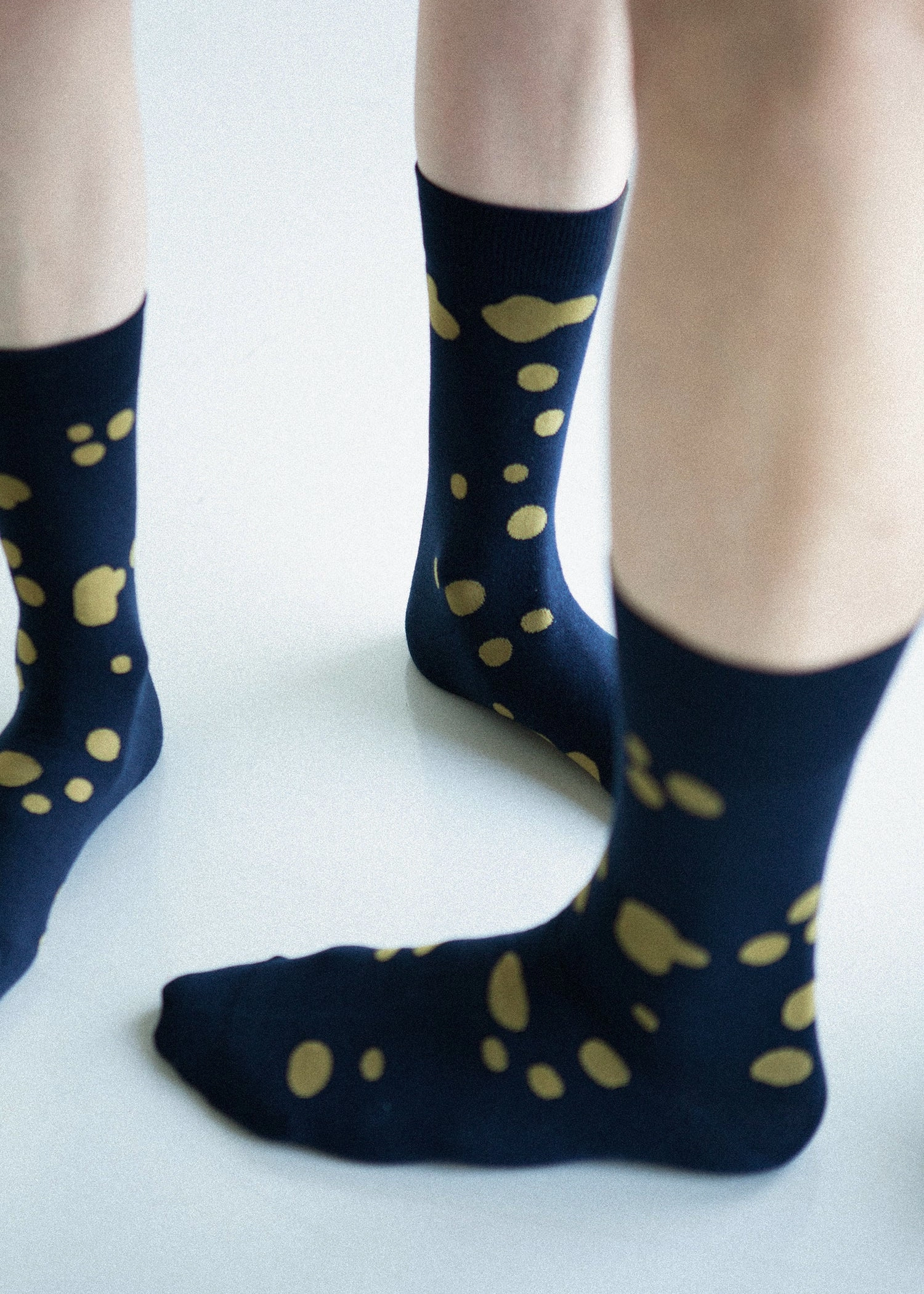 Men's Dalmatian Pattern Socks - Navy & Gold