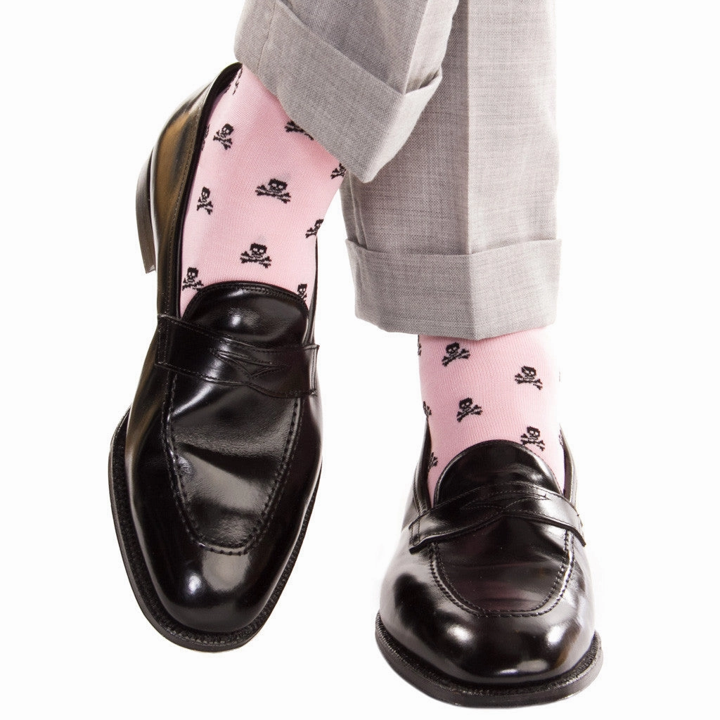 Pink with Black Skull and Crossbones Cotton Sock Linked Toe Mid-Calf