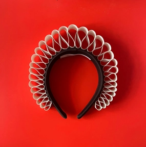 Ruffle headpiece