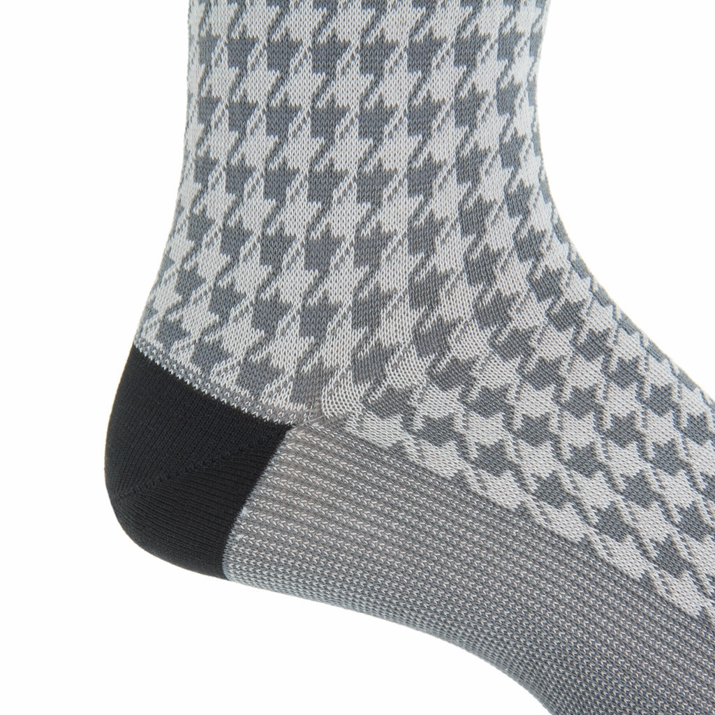 Steel Gray with Ash Large Houndstooth with Black Tipping Cotton Sock Linked Toe Mid-Calf
