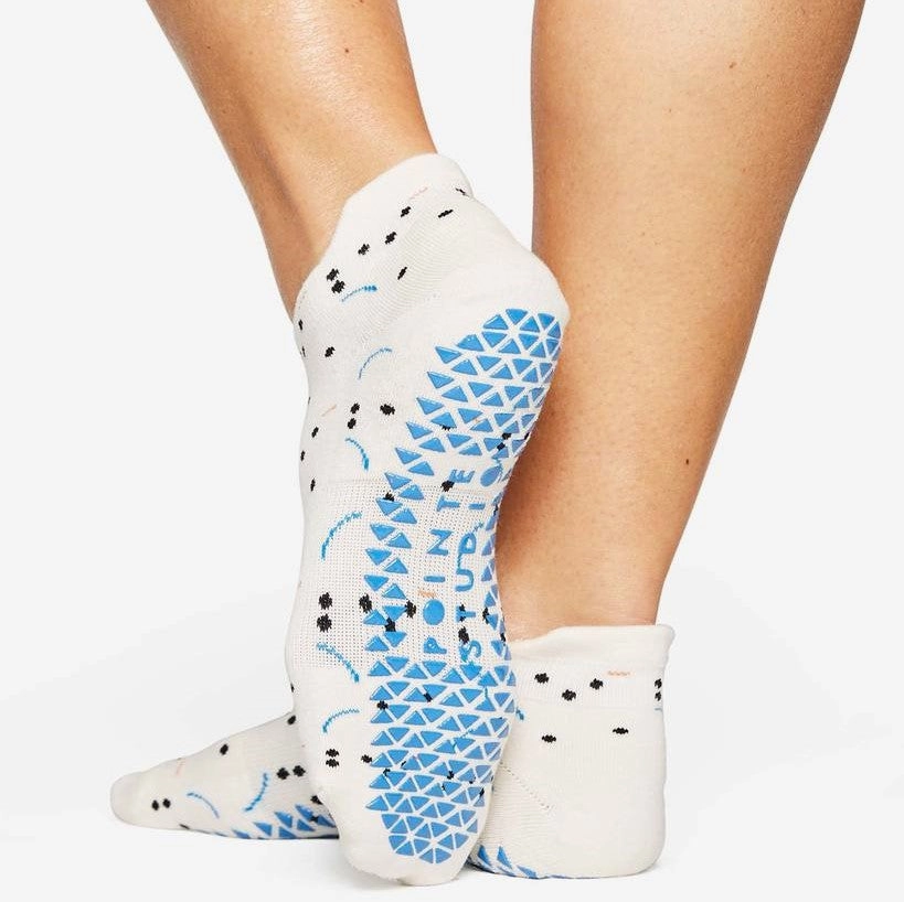 Tick Tock Grip Socks (Barre / Pilates) - Bone